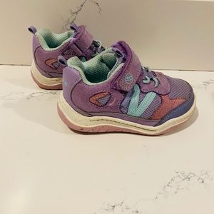 Stride right 360 size 5 toddler shoe